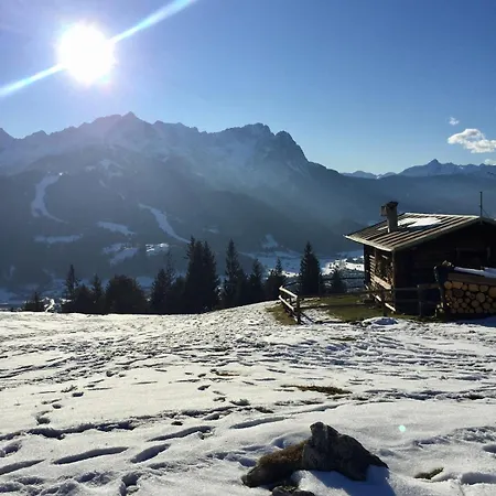 شقة Ferienwohnung Alpi