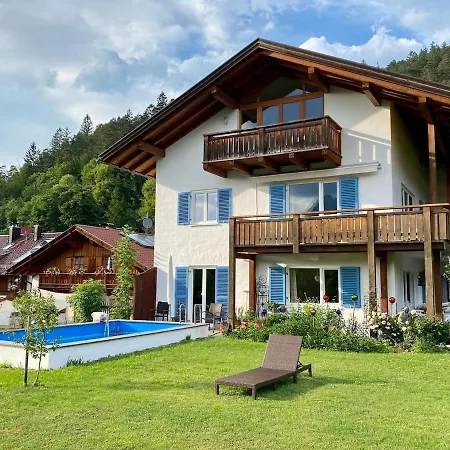 شقة Ferienwohnung Alpi *